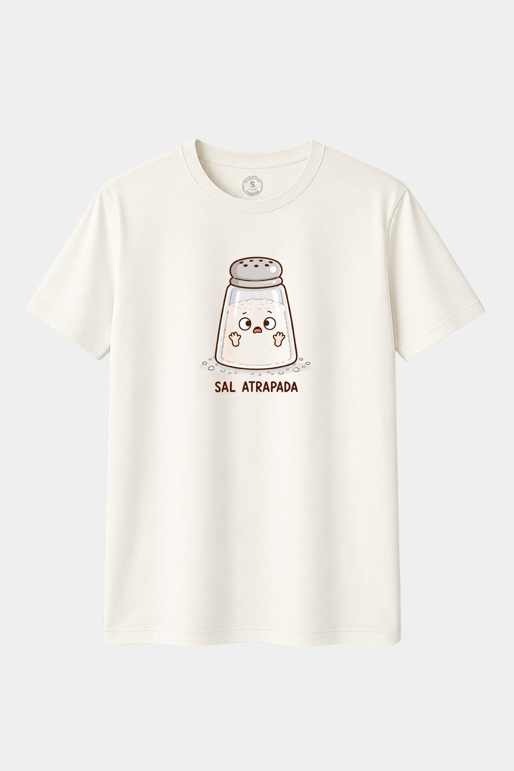 Camiseta Sal Atrapada – Humor con Mucha Sazón - imagen 1